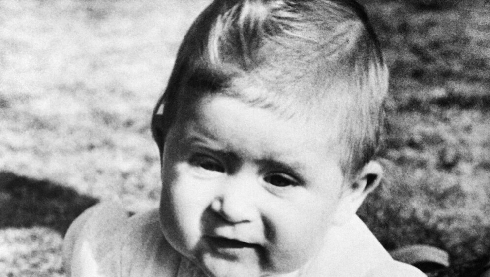 Kralj Charles III. - 12