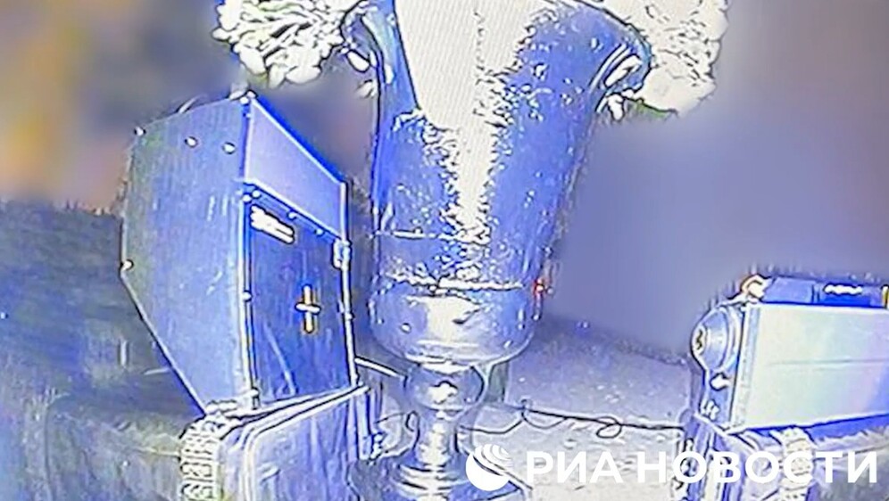 Kamera na groblju, screenshot