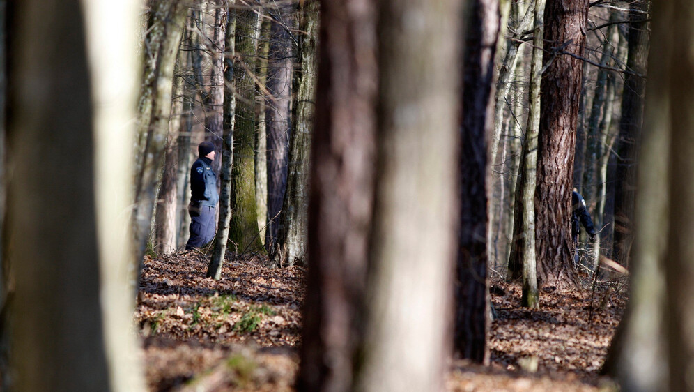 Policija; Ilustracija