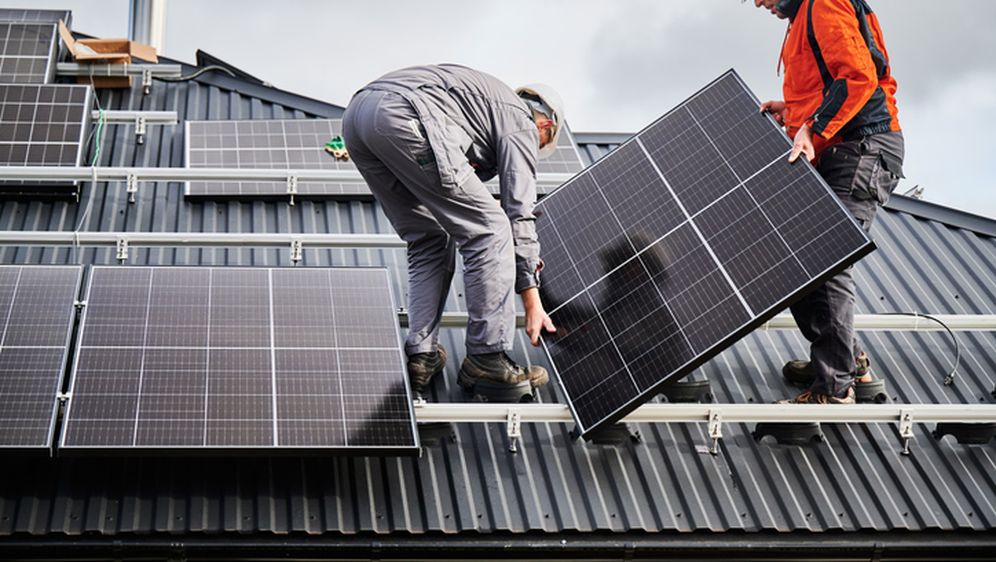 Ugradnja solarnih panela na krov