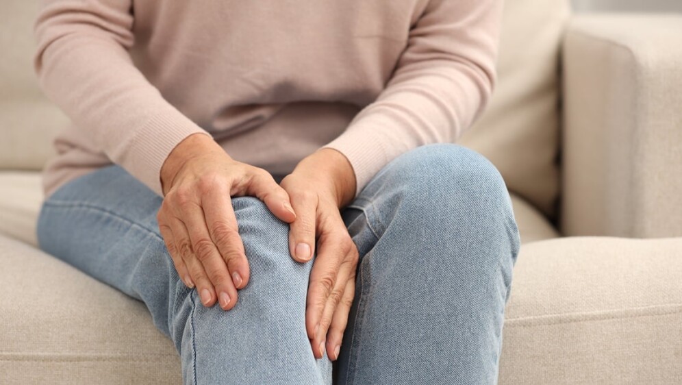 Zglobovi na udaru jeseni: Zašto hladnoća pogoršava bol i kako si pomoći?