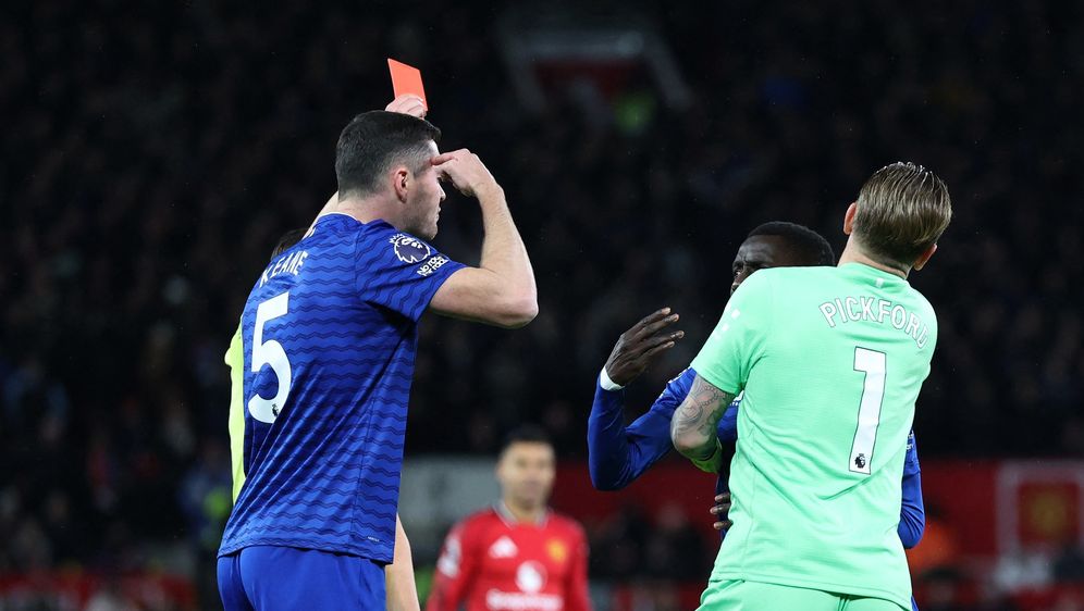 Michael Keane, Jordan Pickford i Idrissa Gueye