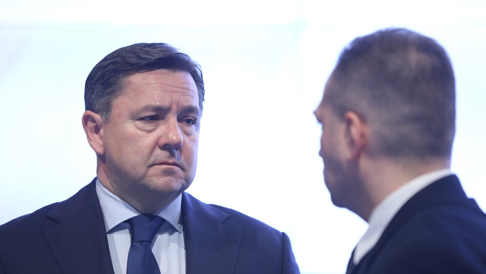 Andrija Mikulić - 4