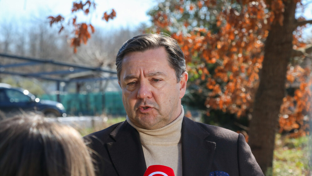 Andrija Mikulić - 6