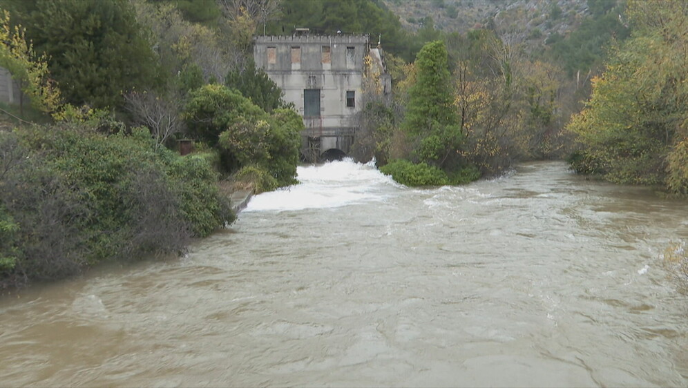 Nabujala rijeka Jadro - 1