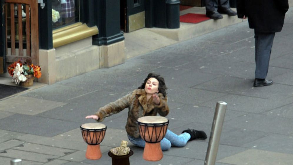 Pad Scarlett Johansson na setu postao najnoviji internet meme