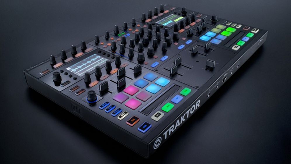 Native Instruments službeno predstavio dugo očekivani Traktor Kontrol S8