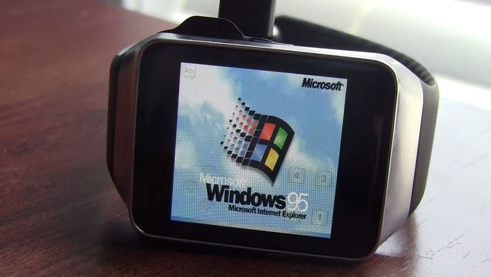Windows 95 na Samsung Gear Live pametnom satu? Da, moguće je!