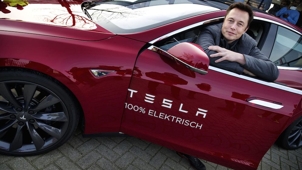 Elon Musk: Sljedeće godine, Teslini automobili sami će voziti 90% vremena!