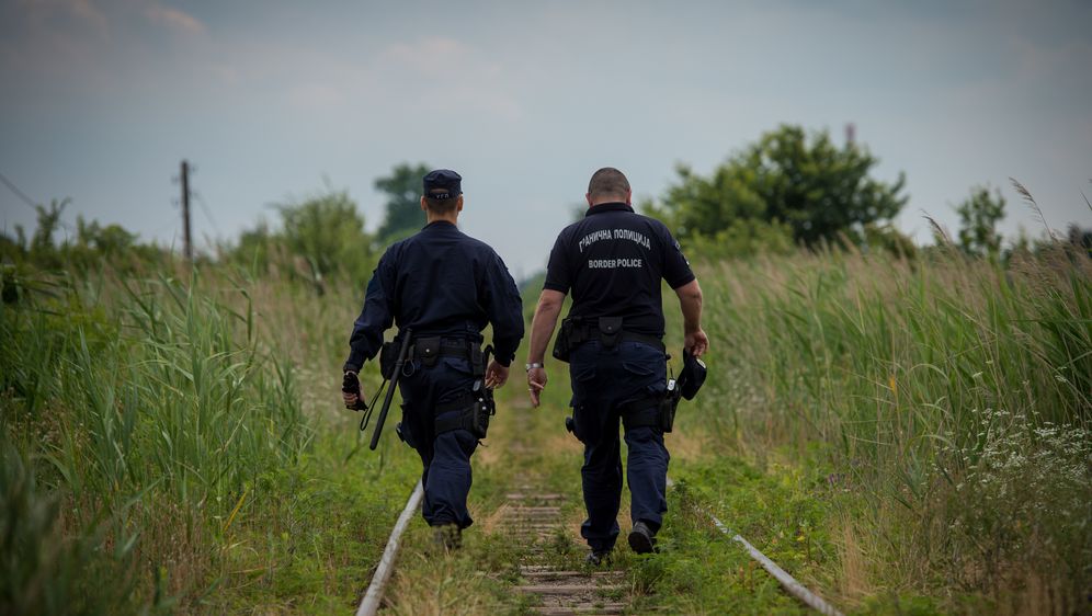 Srpska policija (Foto: Arhiva/AFP)
