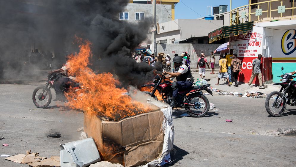 Nemiri u Haitiju zbog korupcijskog skandala (Foto: AFP)