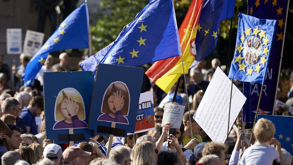 Masovni prosvjed protiv izlaska Velike Britanije iz Europske unije (Foto: AFP) - 6