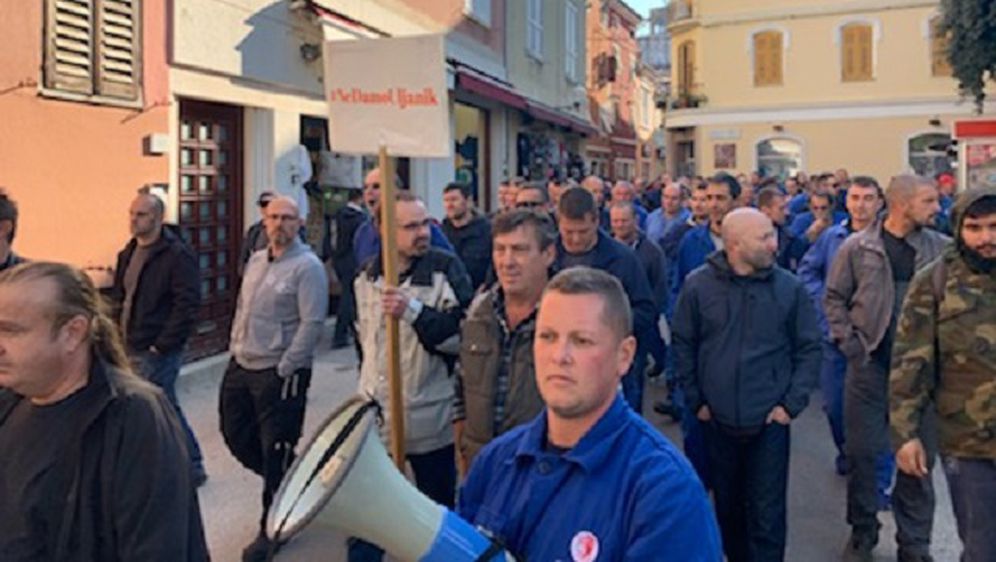 Radnici Uljanika u protestnoj povorci gradom (Foto: Dnevnik.hr)