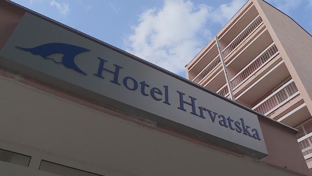 Hotel Hrvatska u Baškoj Vodi (Foto: Dnevnik.hr) - 1