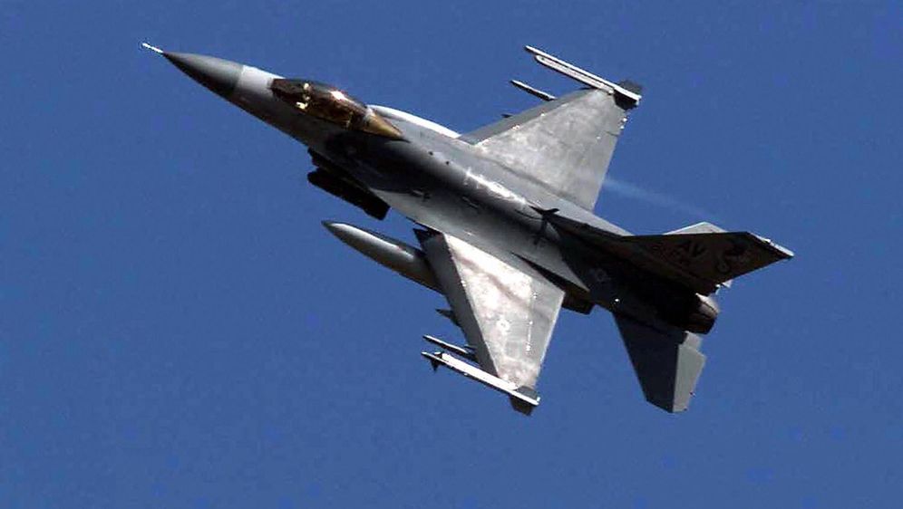 Američki zrakoplov F-16 (Foto: AFP)