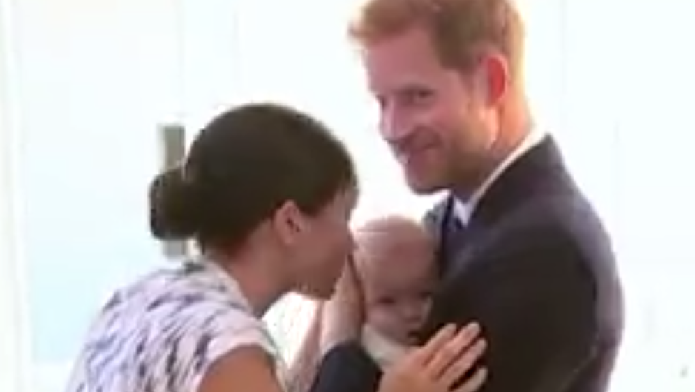 Meghan Markle, princ Harry i Archie (Foto: Screenshot)