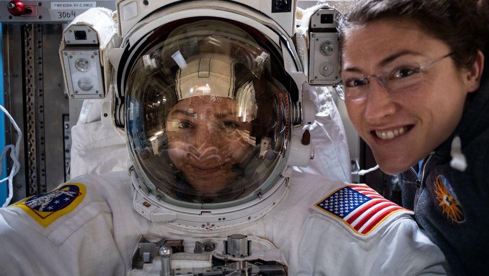 Jessica Meir i Christina Koch