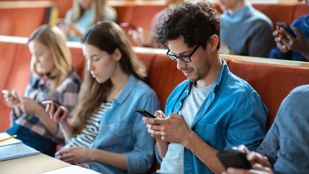 Sveučilišta sve češće 'uhode' studente: Kontroverzne aplikacije znaju gdje ste bili kad ste 'markali' predavanje na faksu