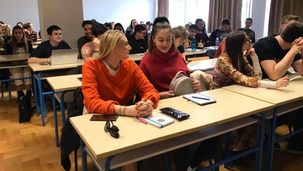 Još jedan zagrebački fakultet otkazuje masovna predavanja, a i za manje posjećena vrijede NOVA PRAVILA
