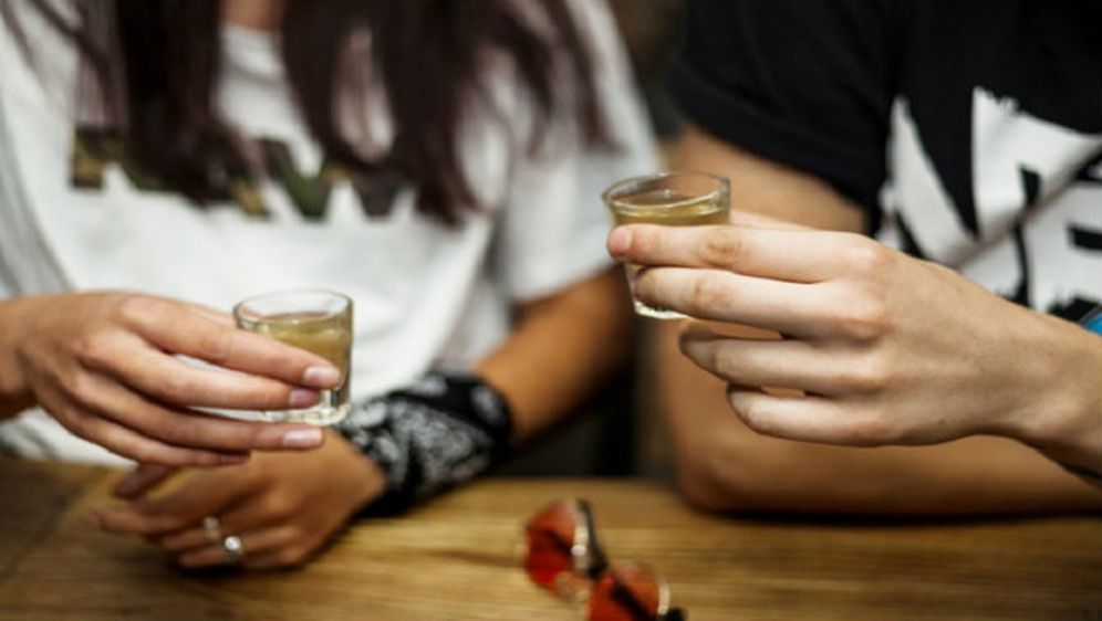 Ne znaju kada stati: Istraživanje pokazalo da studenti ne prestaju cugati dok ne budu pijani 'kao zemlja'