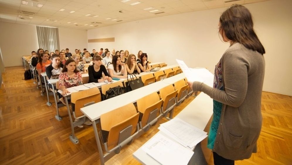 Jesi li magistar serologije ili majstor žvrljanja po papiru? Pitali smo studente vole li više PISMENE ili USMENE ispite: Ovo je presuda