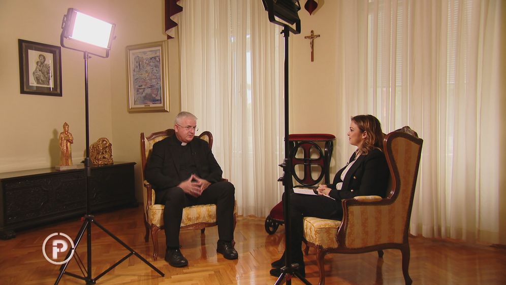Nadbiskup mons. Mate Uzinić i Ana Malbaša - 1