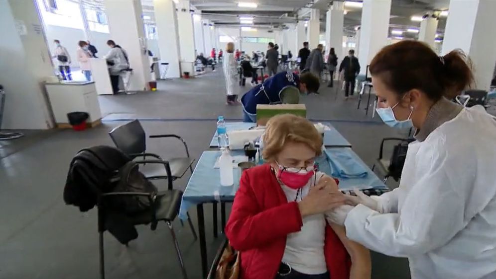 Cijepljenje trećom i booster dozom na Velesajmu - 1