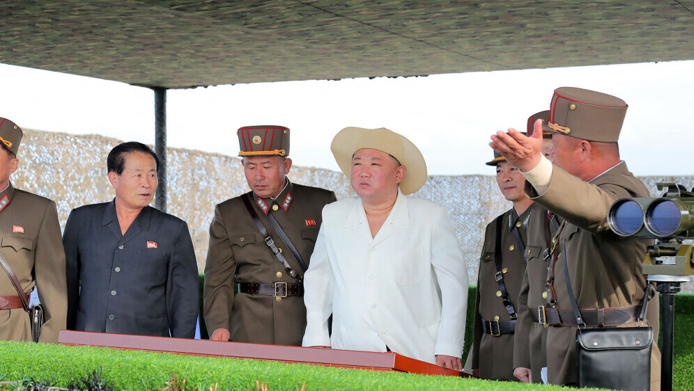 Sjevernokorejski vođa Kim Jong Un na vojnoj taktičkoj vježbi - 1