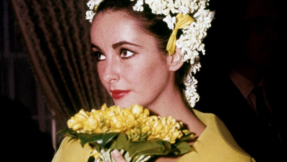 Elizabeth Taylor 1964. u žutoj vjenčanici