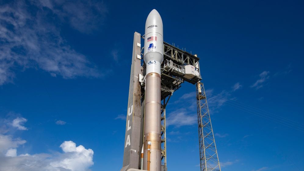 Raketa Atlas V s Amazonovim satelitima Kuiper