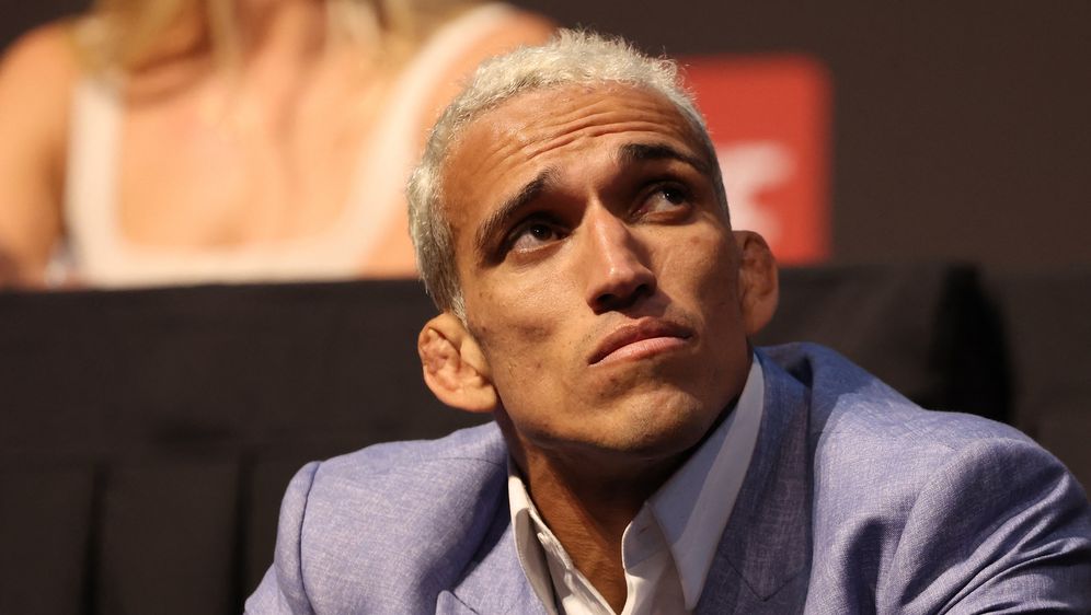 Charles Oliveira