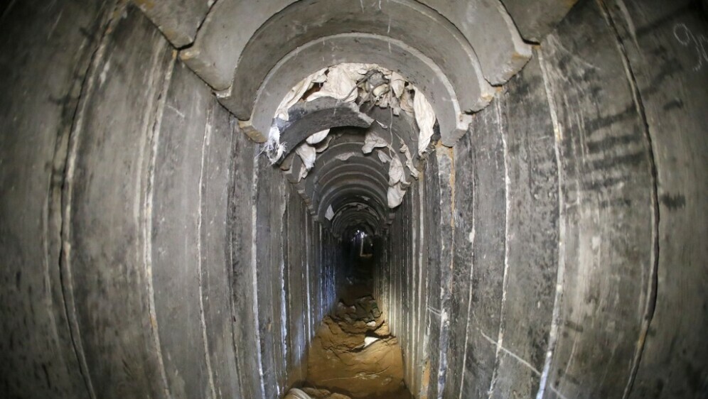 Tuneli ispod Gaze - 3