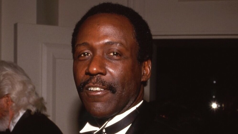 Richard Roundtree - 12