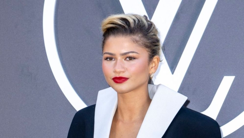 Zendaya na pariškoj reviji Yves Saint Laurenta