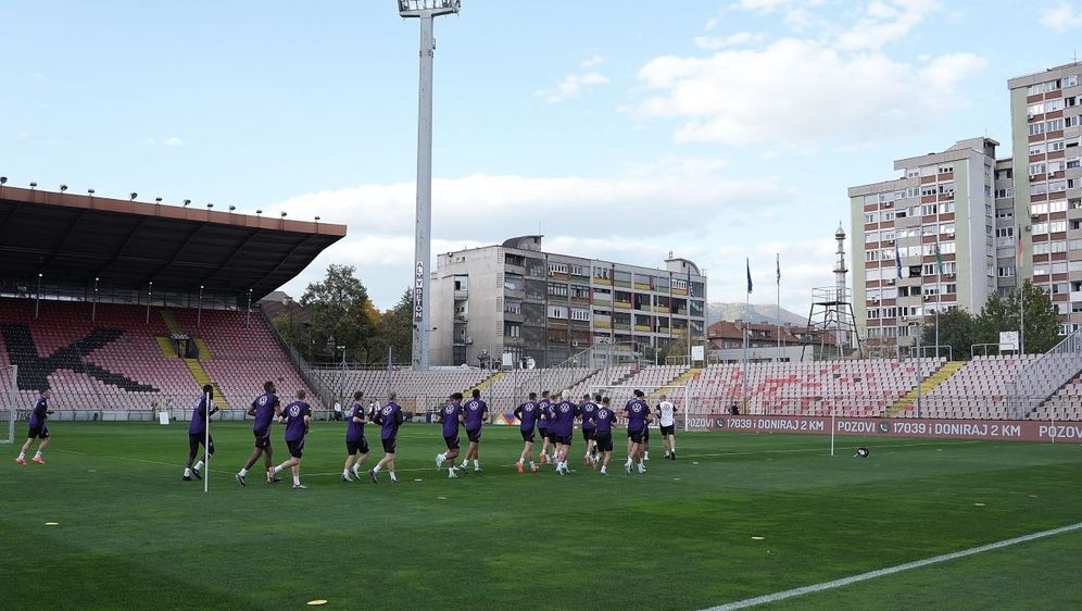 Njemački nogometaši na stadionu Bilino polje