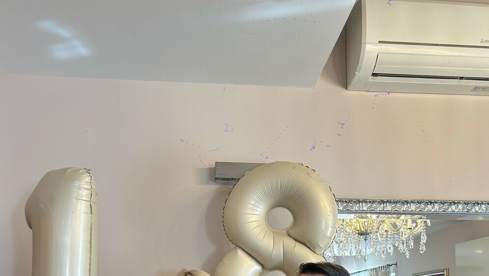 Jole sa suprugom i kćeri