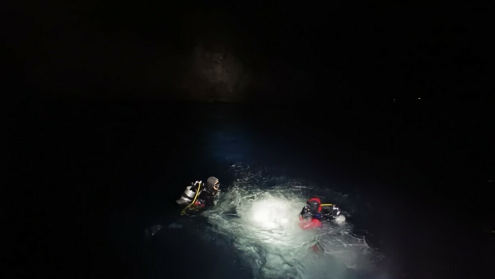 Ronioci HGSS-a sudjelovali u izvlačenju četiriju tijela kod Senja - 2