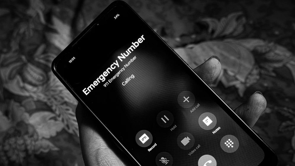 Poziv u nuždi, ilustracija