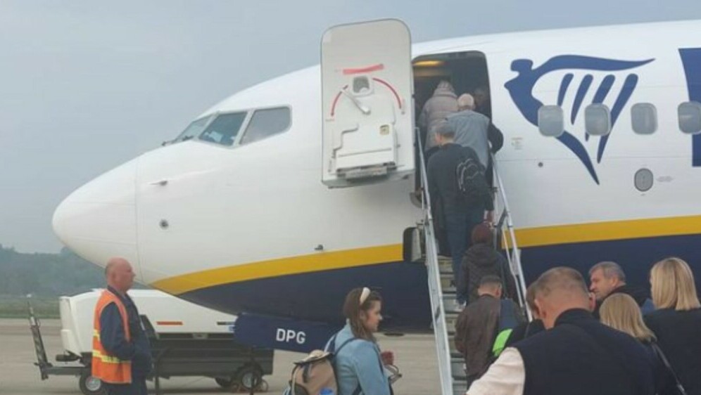 Zračna luka u Banja Luci i traktor