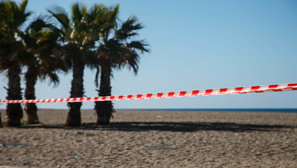 Policija na plaži, ilustracija