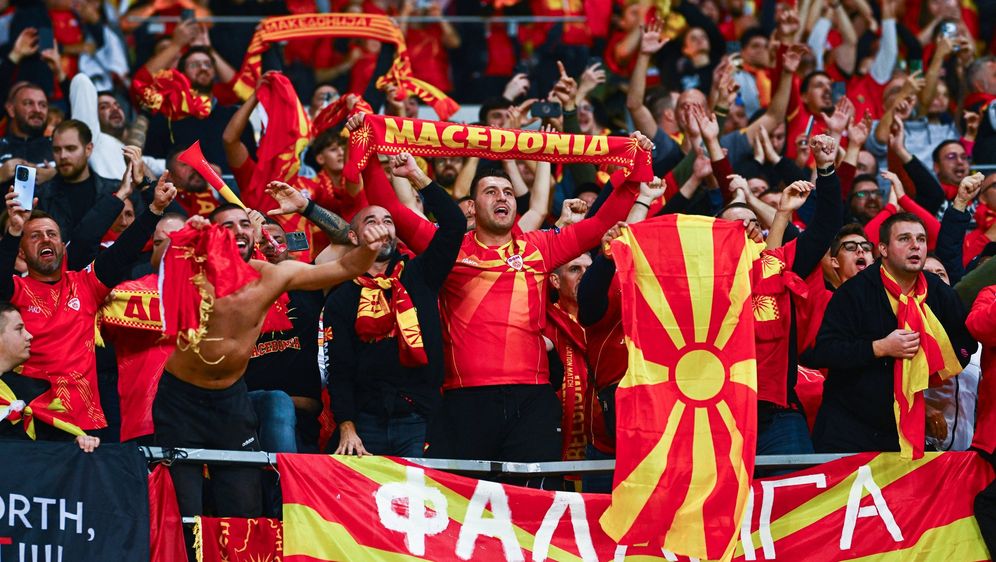 Navijači Sjeverne Makedonije