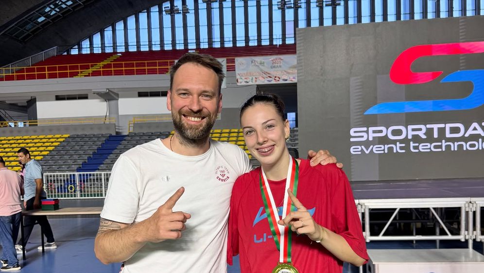 Trener Neven Rihtar i Jelena Buchberger