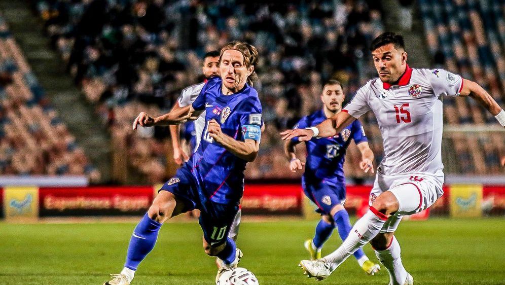 Luka Modrić protiv Tunisa