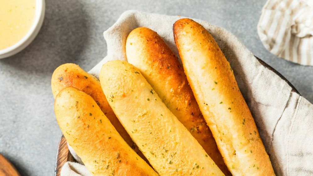 Prutići od dizanog tijesta