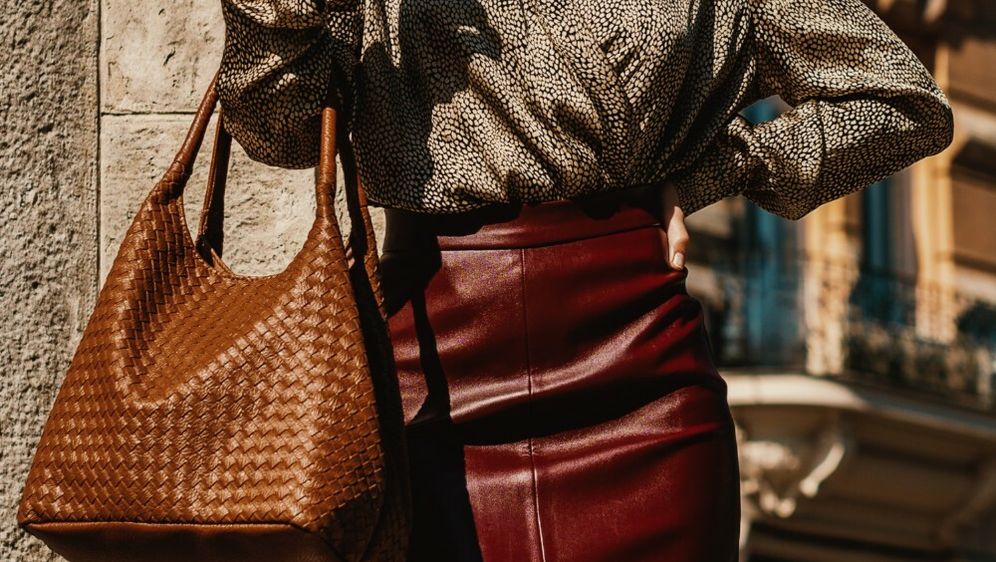 Kožnate suknje bit će hit jeseni 2025.