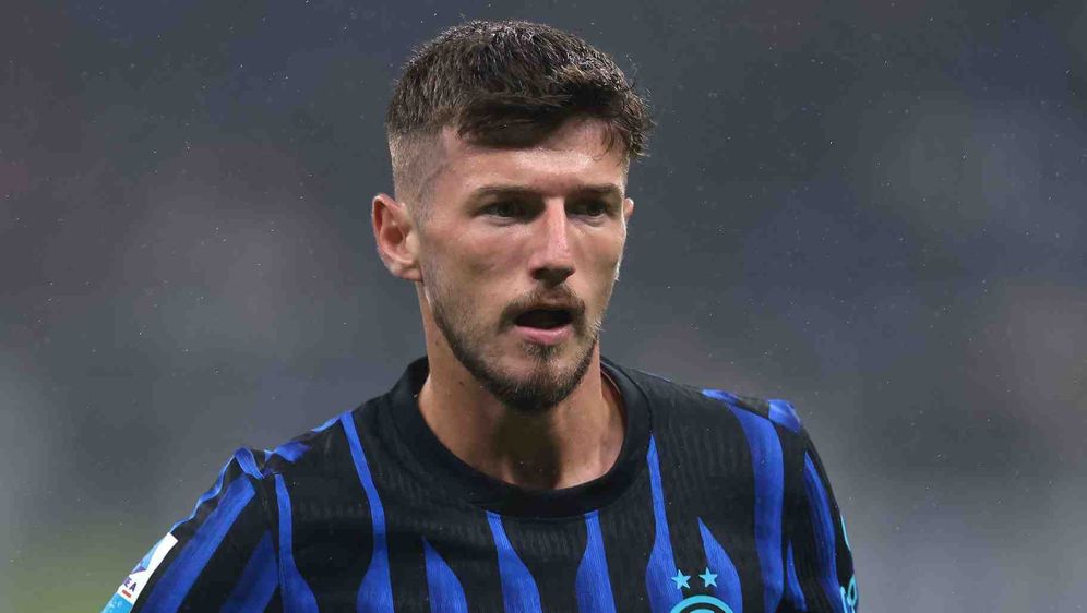 Petar Sučić u dresu Intera