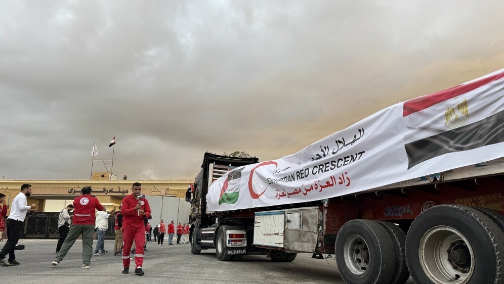 Humanitarna pomoć čeka ulaz u Pojas Gaze na prijelazu Rafah