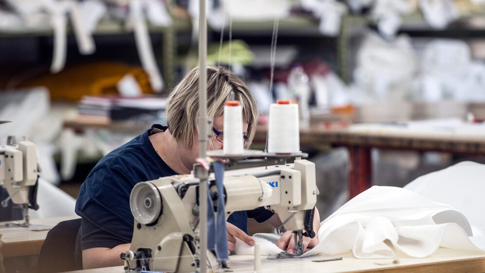 Radnica u tekstilnoj industriji, ilustracija