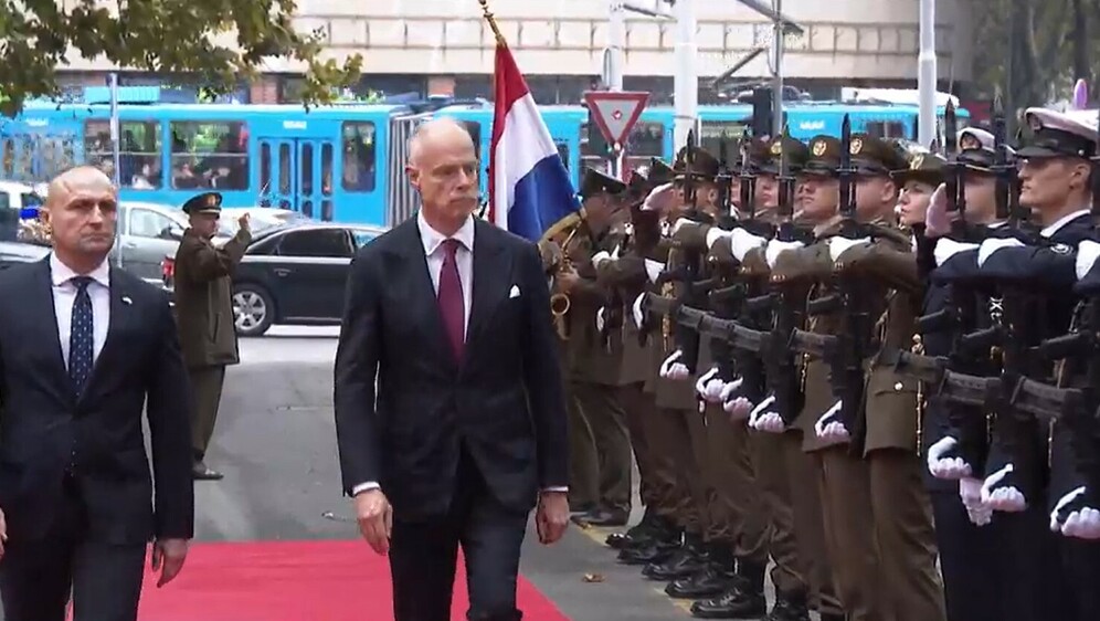 Mađarski ministar obrane stigao u Zagreb - 1