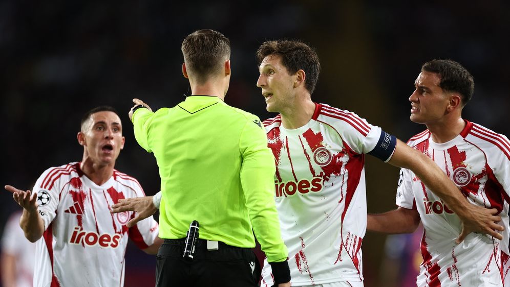 Sudac šalje Santiaga Hezzea iz igre